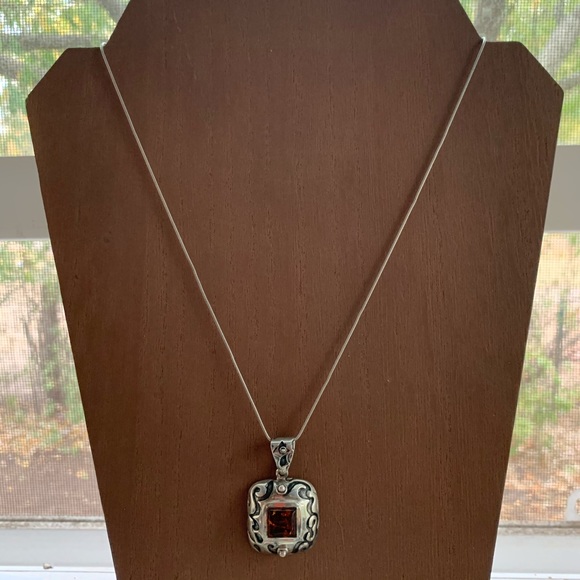 SILPADA Sterling Silver Amber pendant necklace - Picture 6 of 13